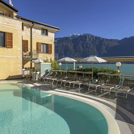 All'azzurro Hotel 4*