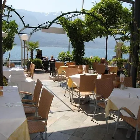Hotel All'azzurro Limone sul Garda
