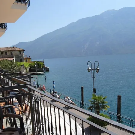All'azzurro Hotel