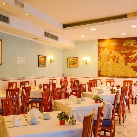 מלון All'azzurro 4*