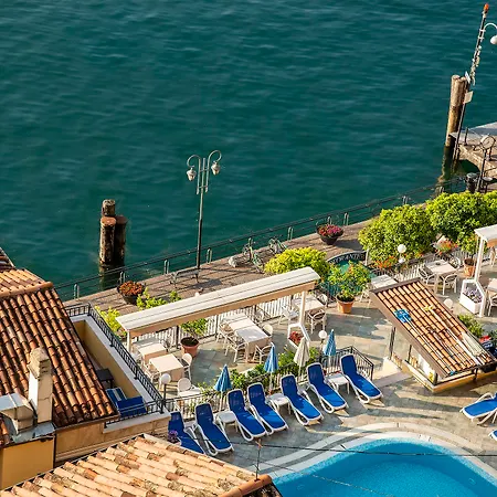 All'azzurro Hotel Limone sul Garda