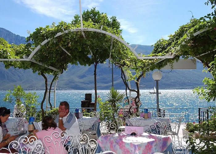 All'azzurro Hotel 4*