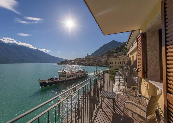 All'azzurro Limone sul Garda