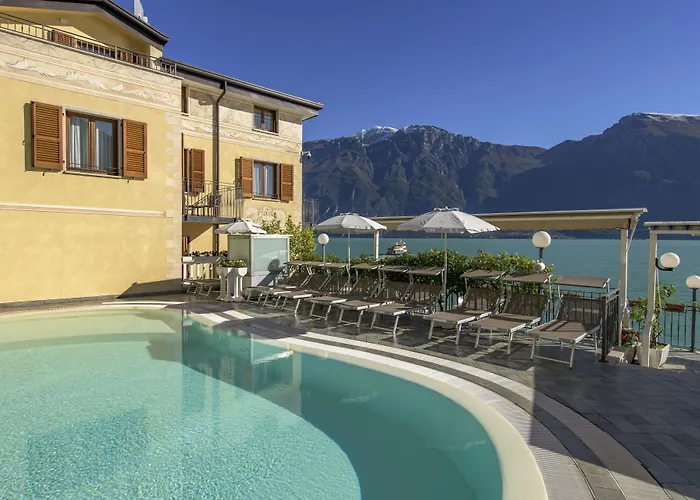 All'azzurro Hotel 4*