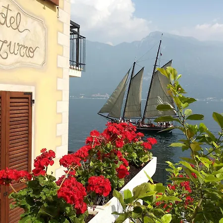 Hotel All'azzurro Limone sul Garda