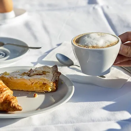 Hotel All'azzurro Limone sul Garda